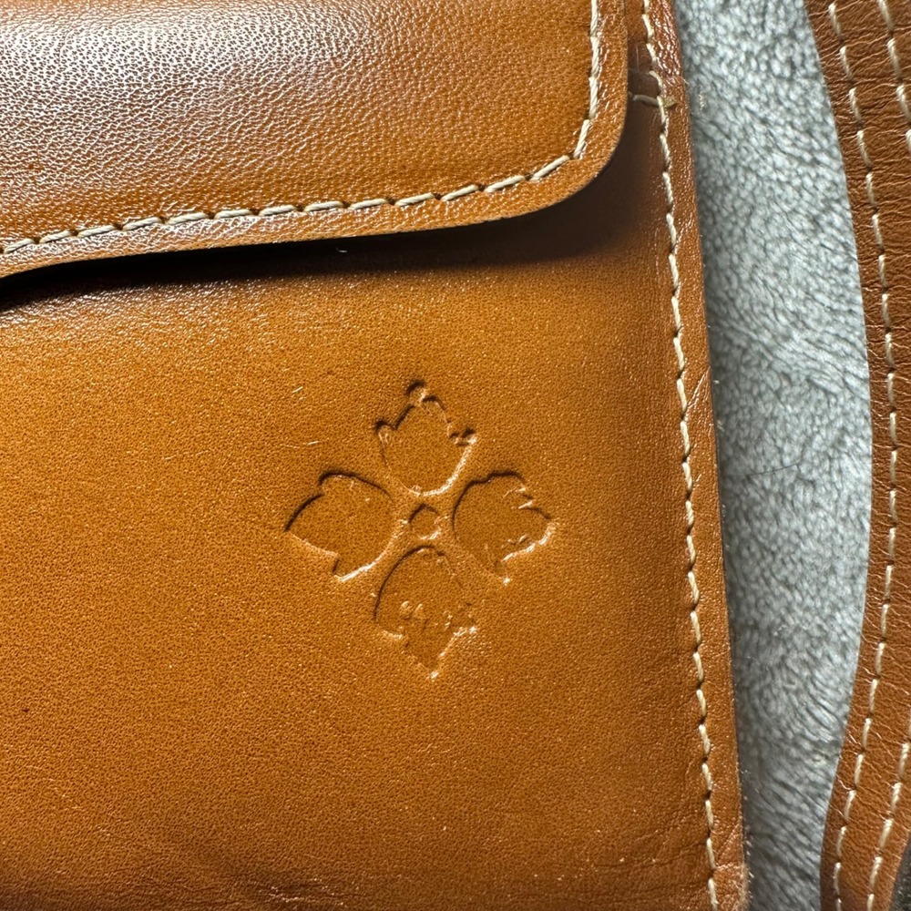 Patricia Nash Tan Brown Leather Bifold Wristlet Wallet Snap Closure Organizer - Picture 5 of 11